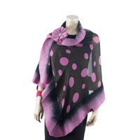GALINA FELT WRAP WITH BROOCH