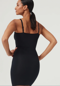 SPANX CAMISOLE FULL SLIP
