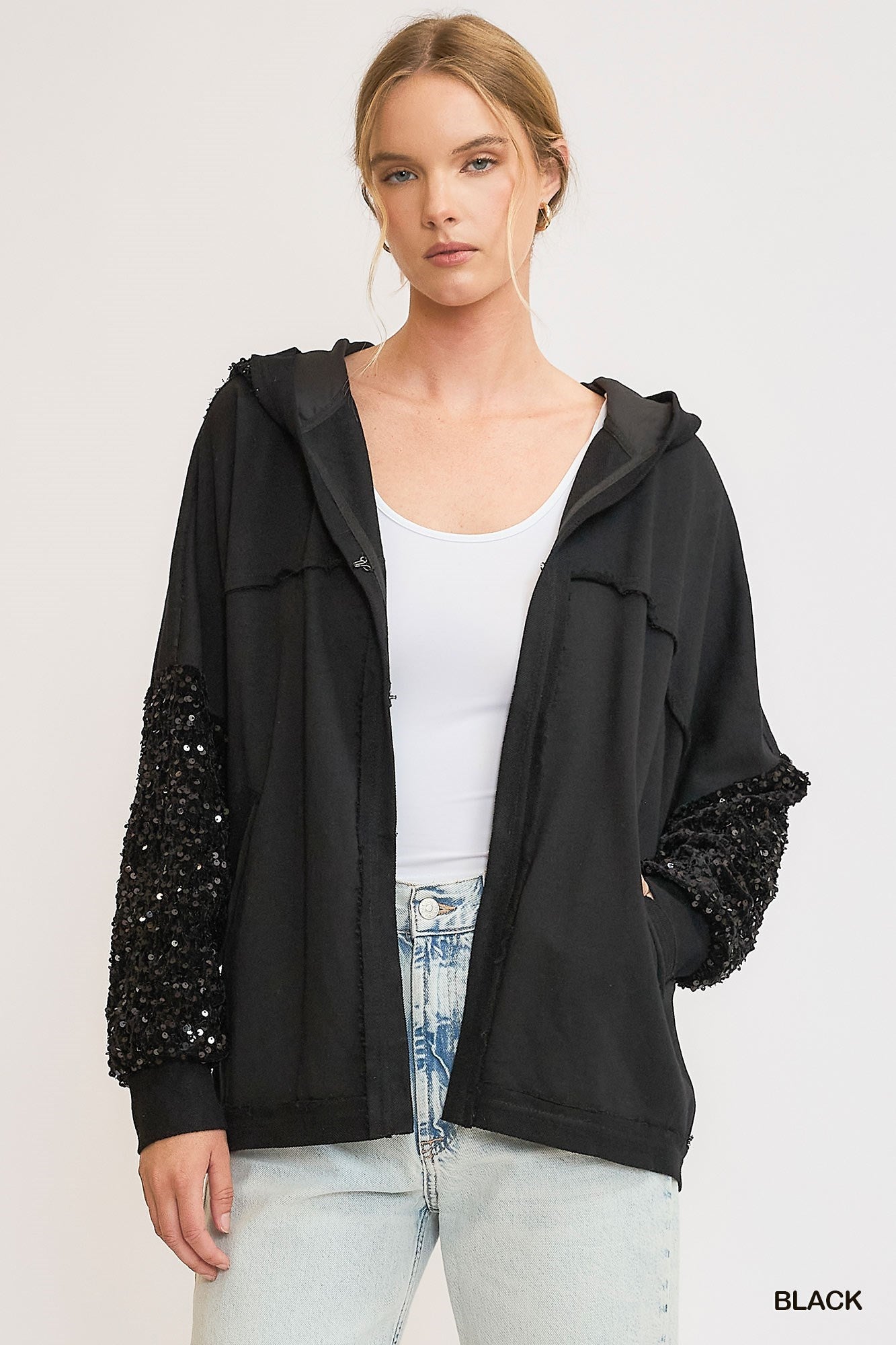 HOODIE WITH SEQUIN