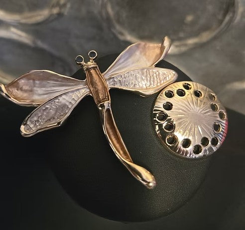 KBELL PIN MAGNETIC DRAGONFLY SMALL