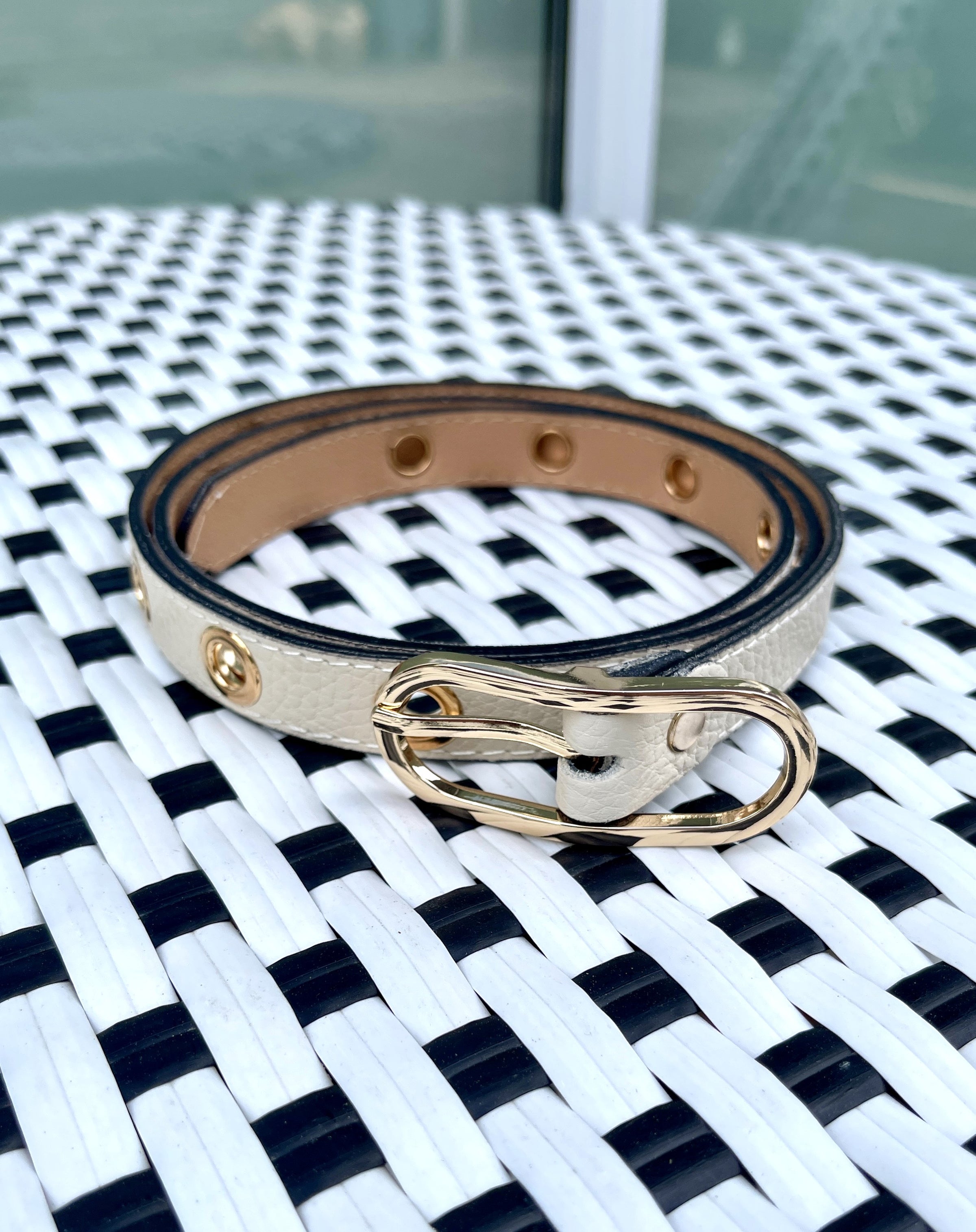 ITALIAN LEATHER GROMMET BELT