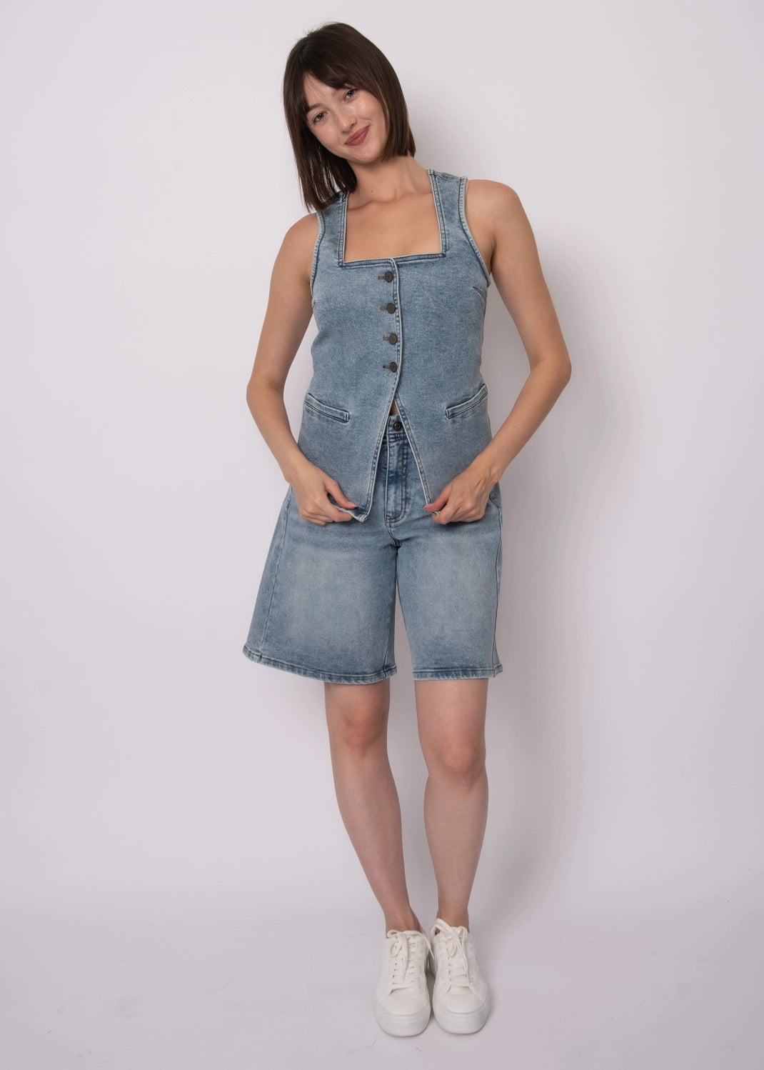 RD DENIM VEST BTTNS