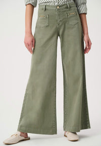 JOSEPH RIBKOFF FEATHERWEAVE DENIM PALAZZO PANTS
