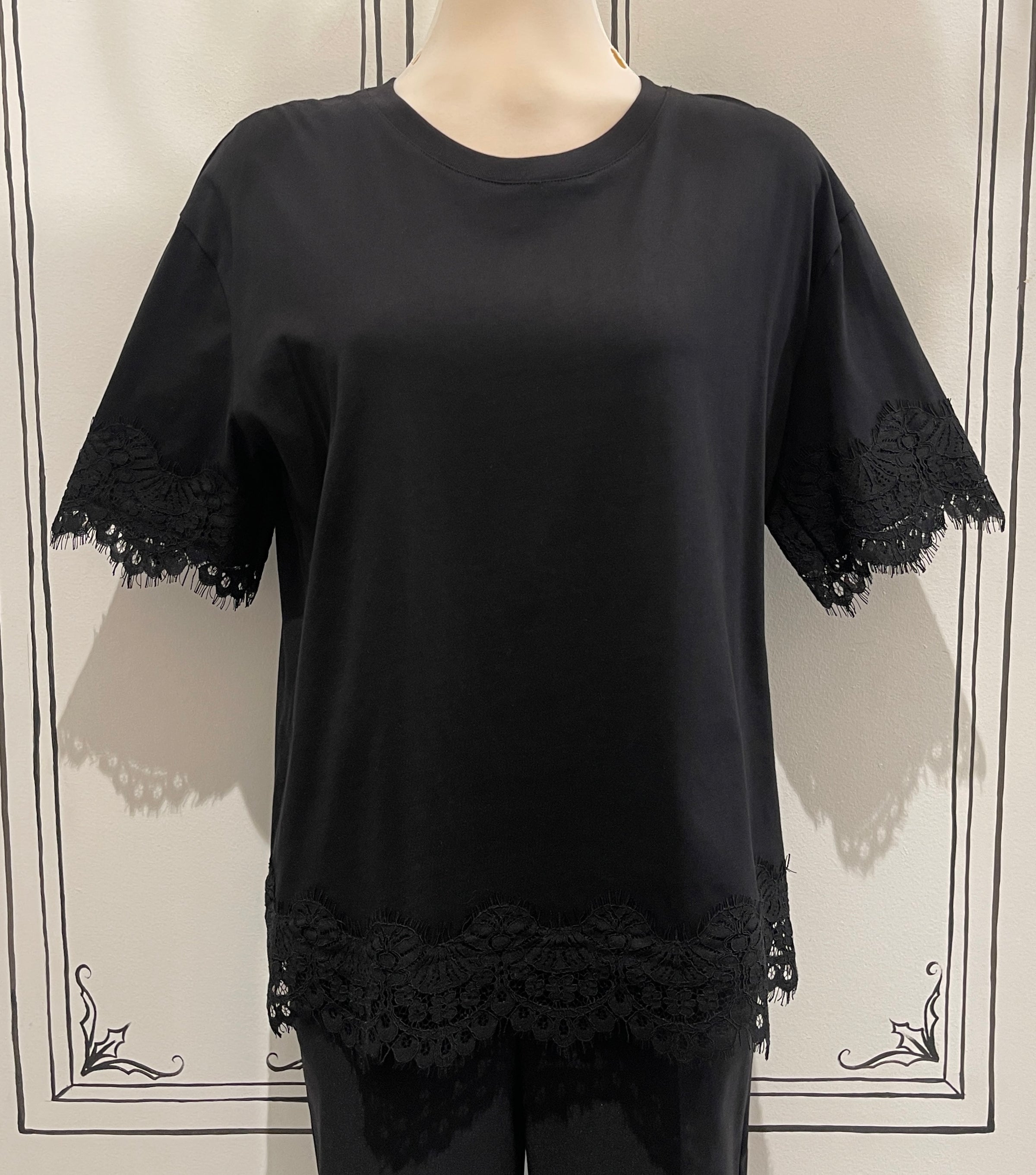 SHORT SLEEVE LACE EDGE TOP