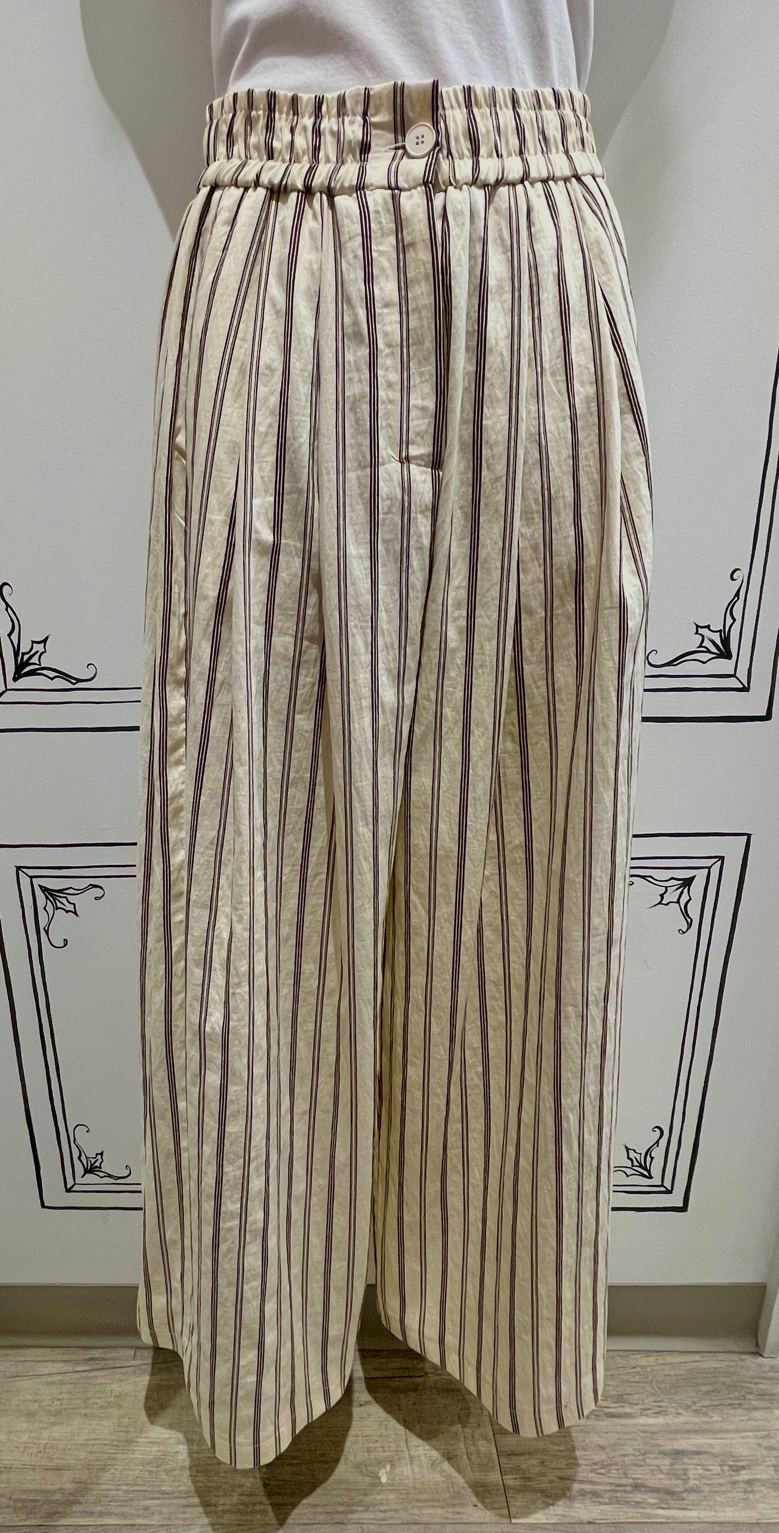 WIDE LEG STRIPE PANTS