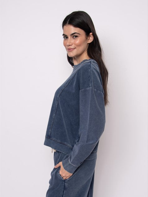 RD PULLOVER DENIM LOOK