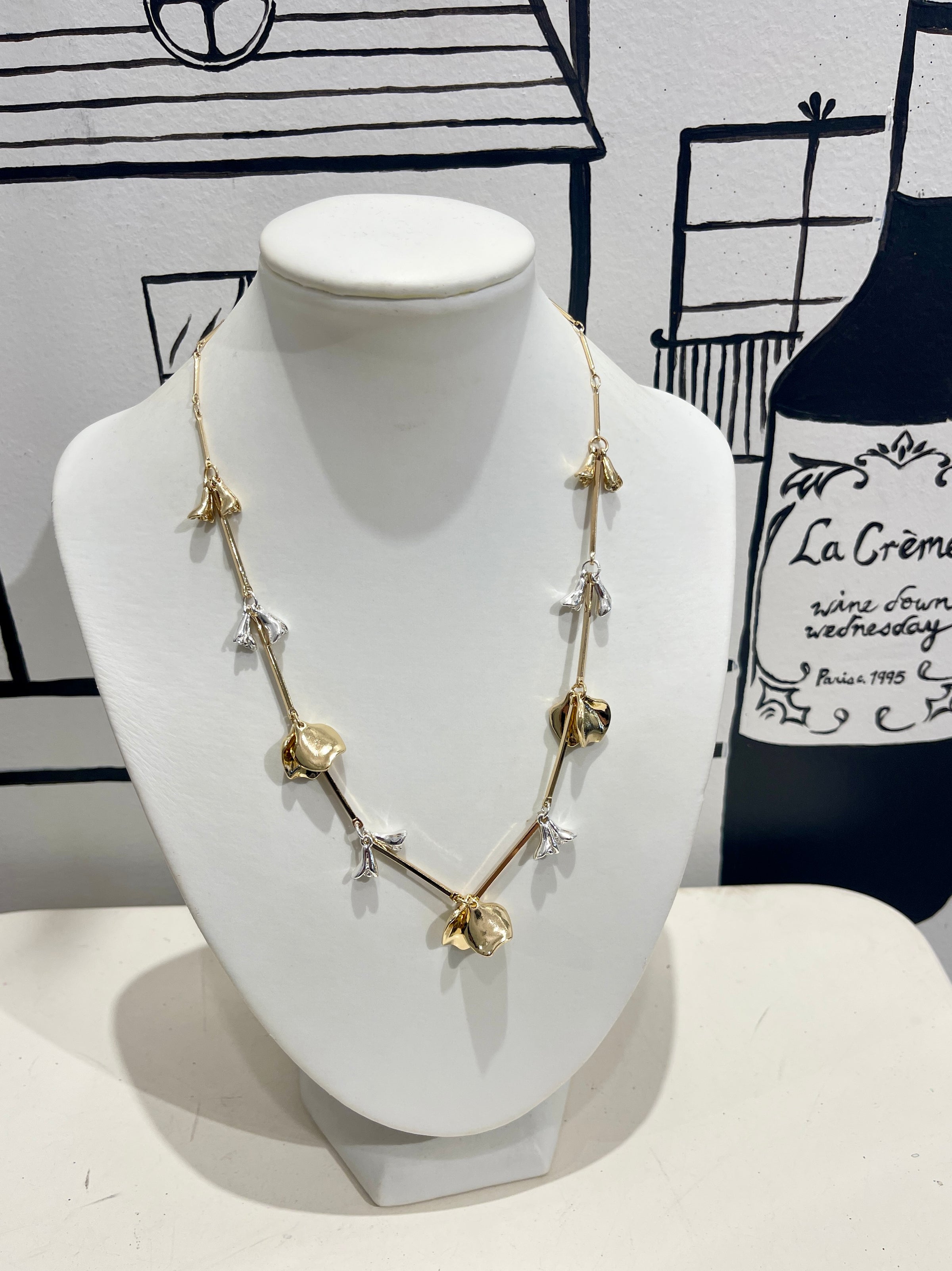 MERX PETAL CHARM BAR LINK NECKLACE