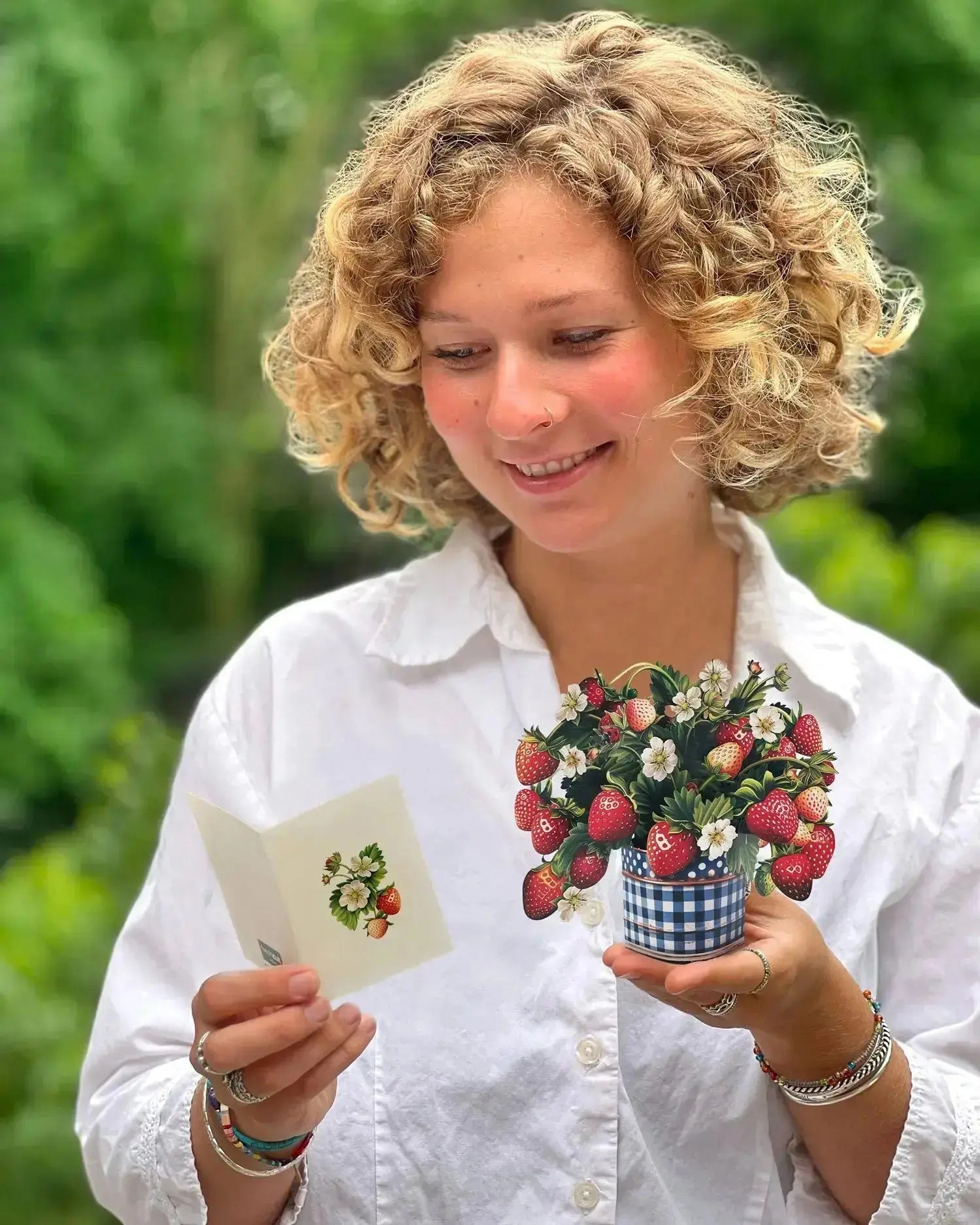 FRESH CUT PAPER CARDS - MINI POP UP