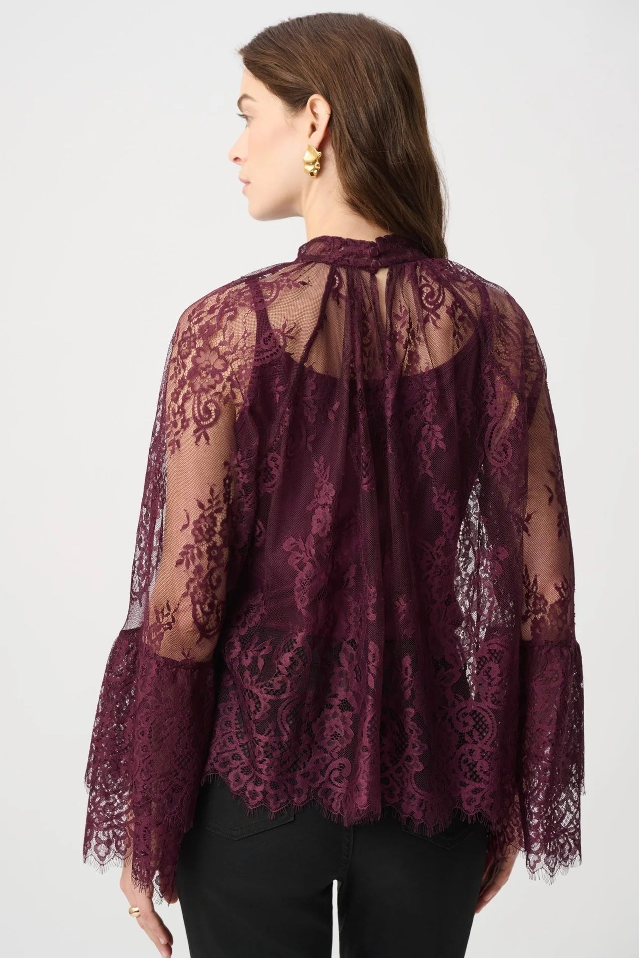 RIBKOFF TOP SCALLOPED LACE TRAPEZE TOP