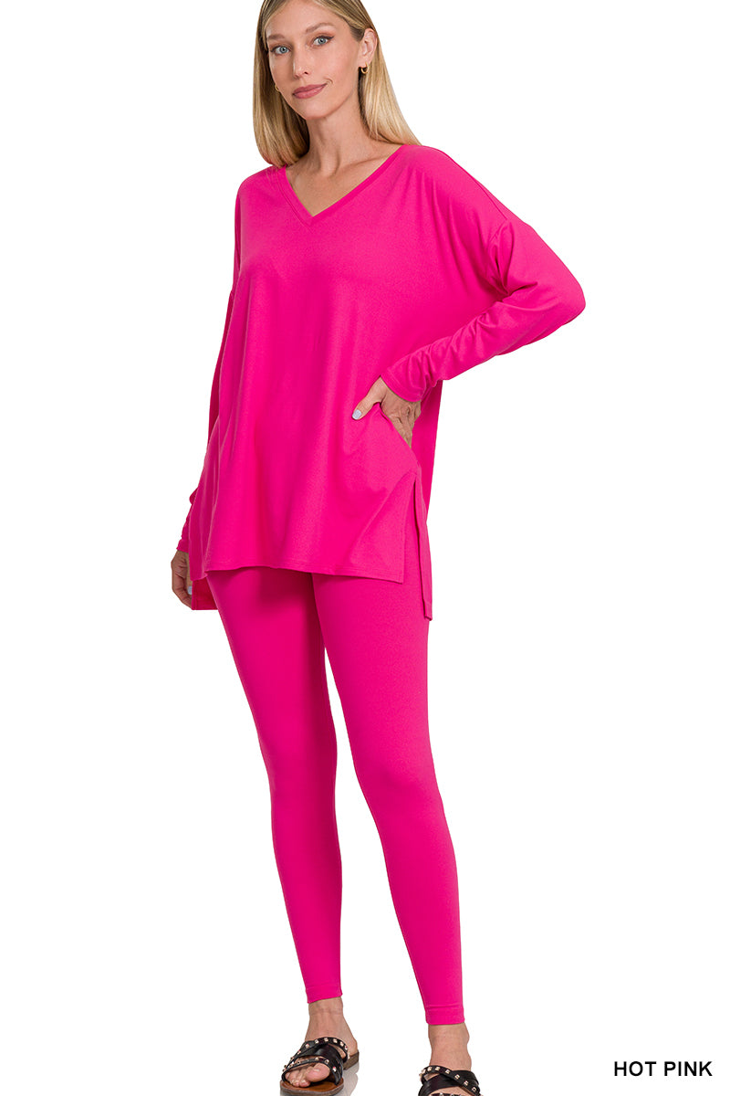 LOUNGESET VNECK TOP WITH LEGGINGS