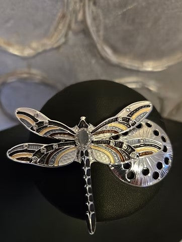 KBELL PIN MAGNETIC DRAGONFLY