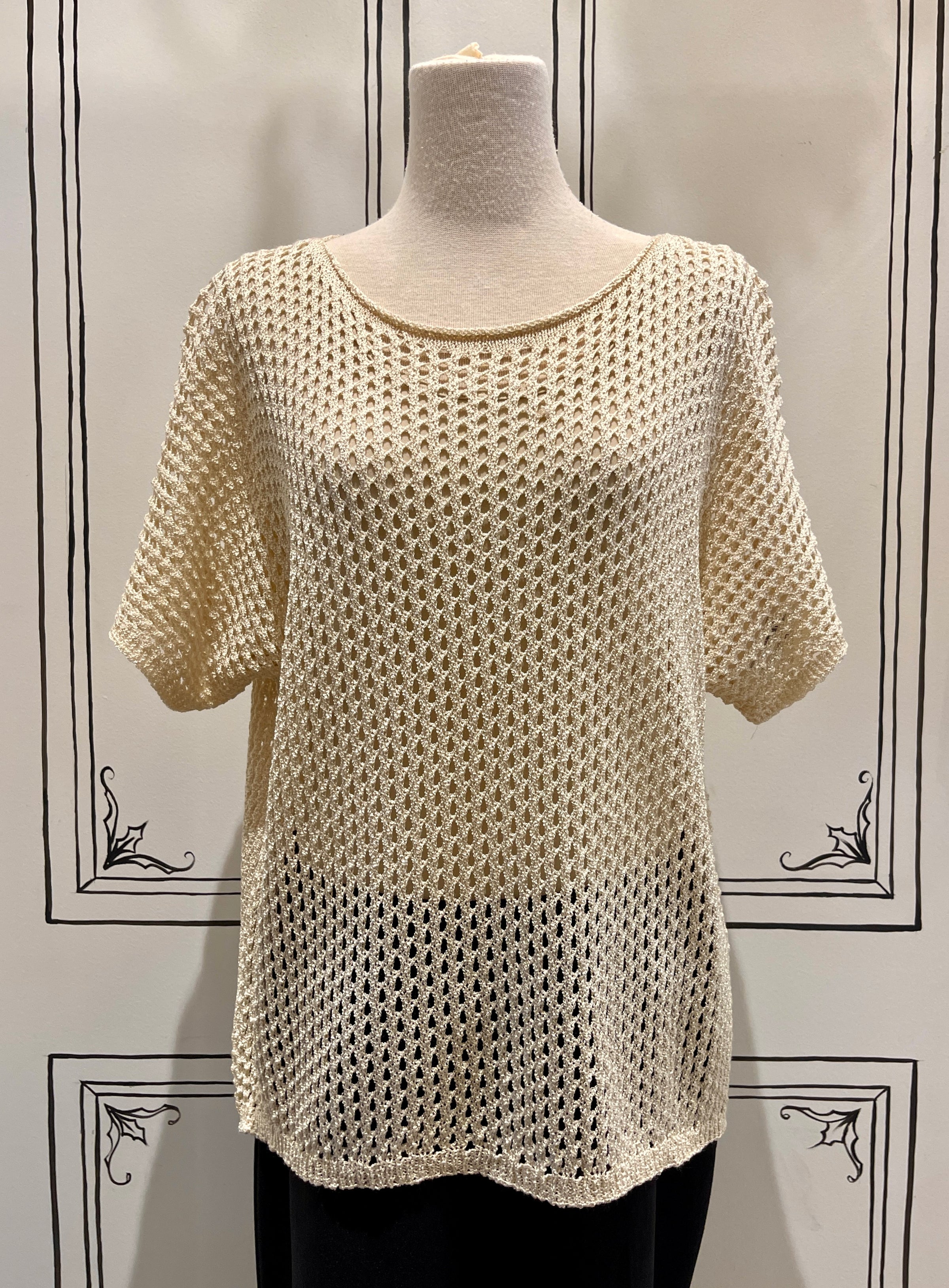 SHORT SLEEVE LOOSE KNIT SWEATER