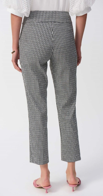 JOSEPH RIBKOFF GEO JACQUARD CROP PANTS