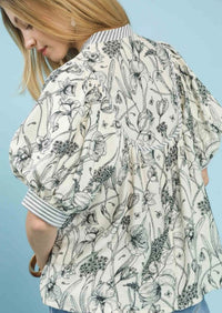PUFF SLEEVE SPLIT NECK DRESS
