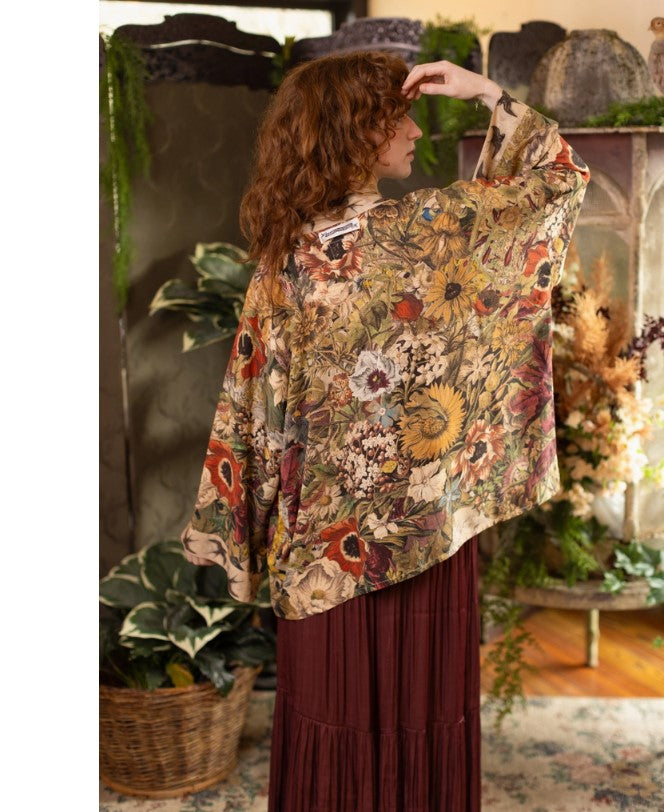 MARKET OF STARS CROPPED KIMONO