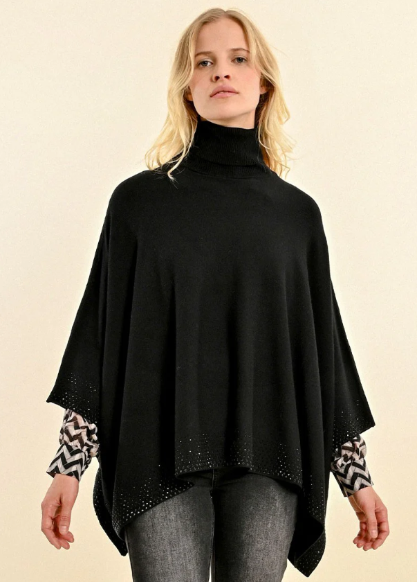 MOLLY BRACKEN PONCHO WITH SPARKLE BORDER