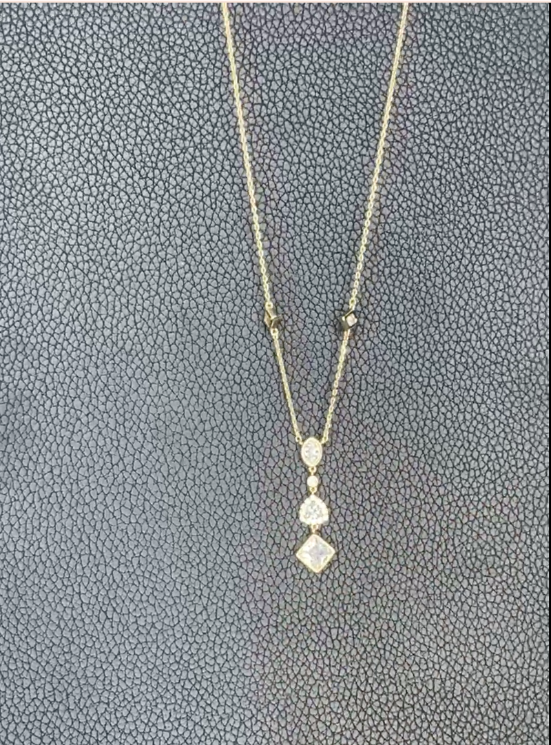 JK TRIPLE DIAMOND NECKLACE