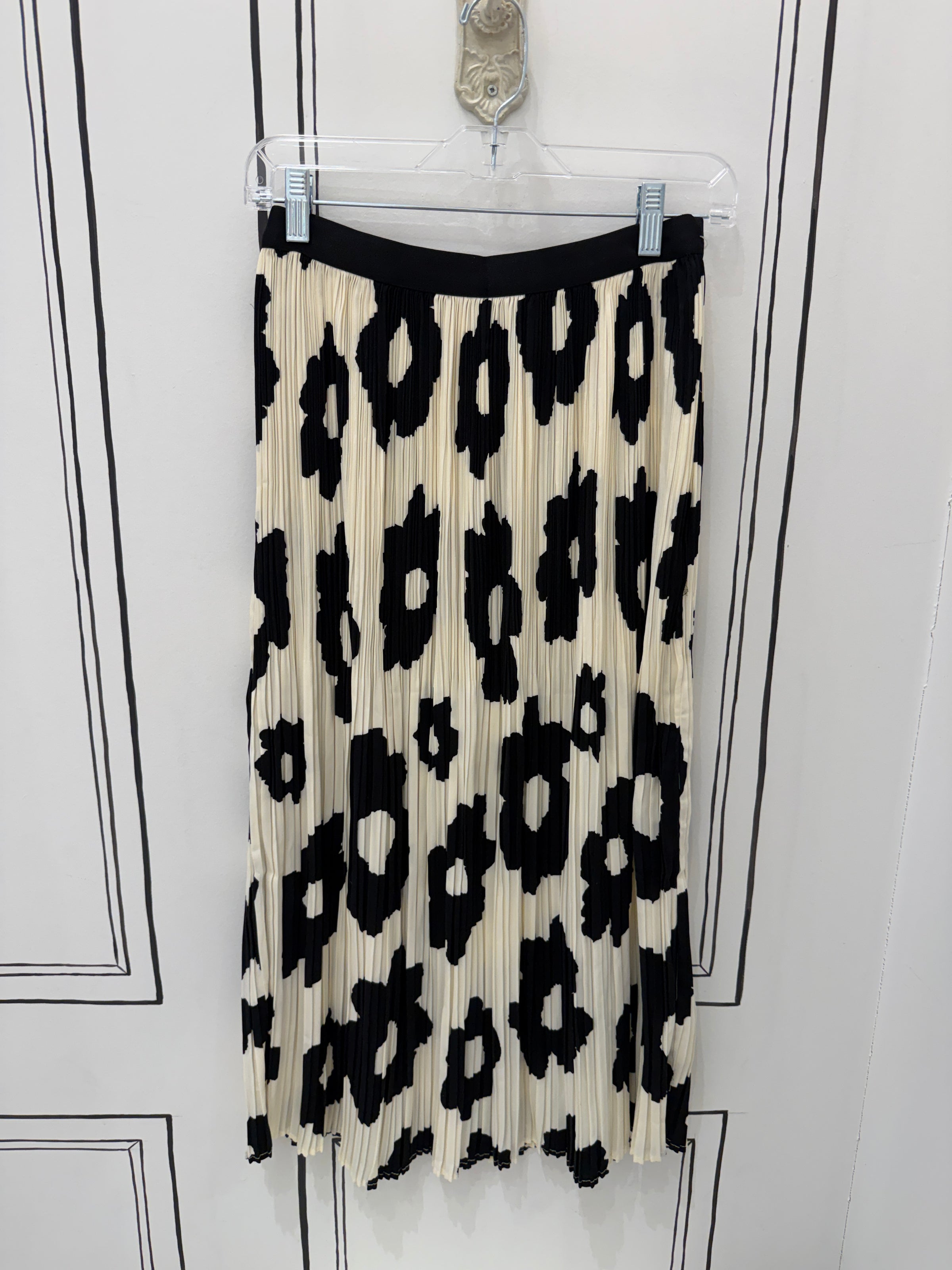 ROL FASHION PLEAT FLORAL SKIRT