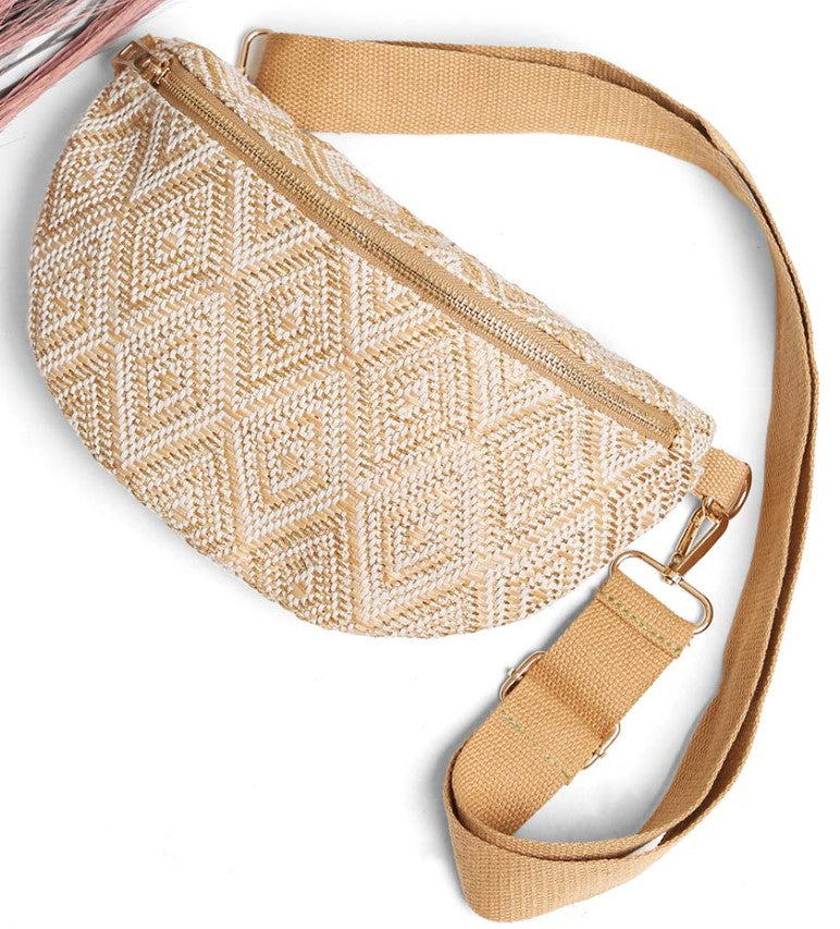 DIAMOND PATTERN BELT BAG