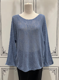 LIGHTWEIGHT LONG SLEEVE SWEATER