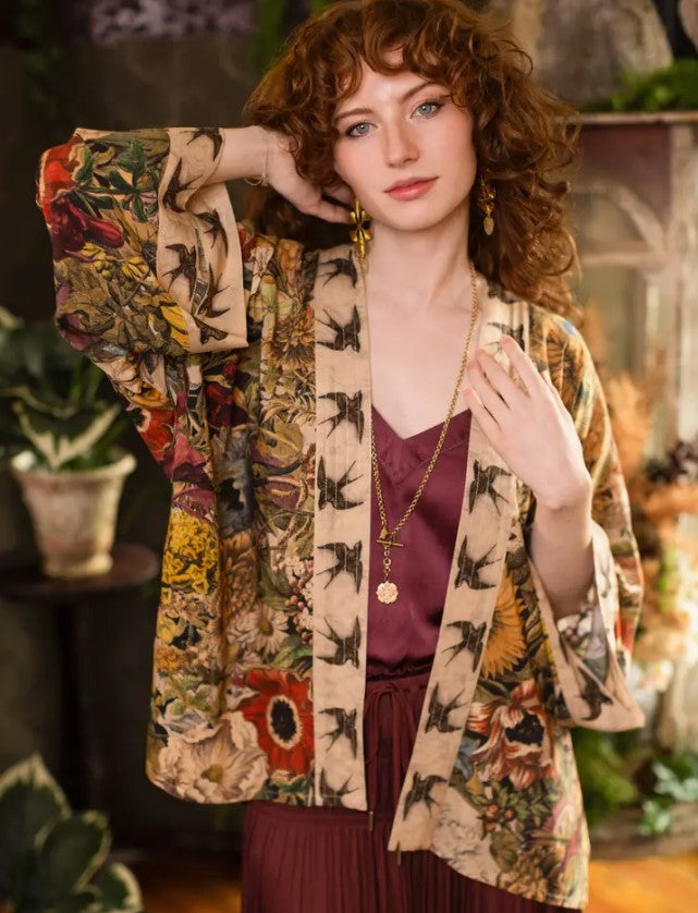 MARKET OF STARS CROPPED KIMONO