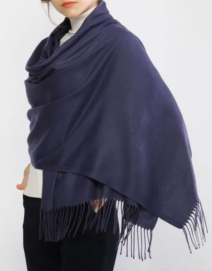 SOFT TASSEL SHAWL