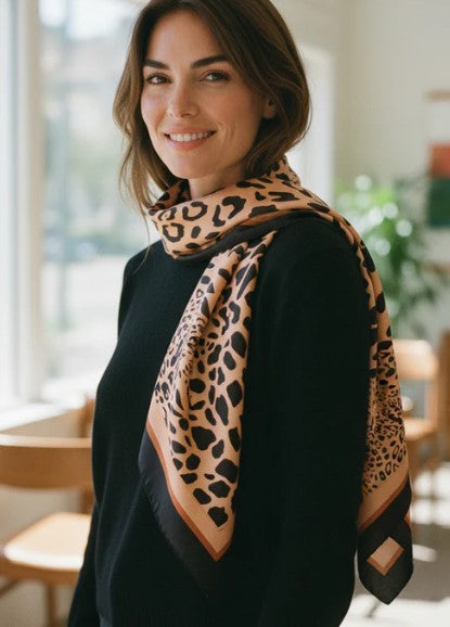 CATH SCARF COW PRINT