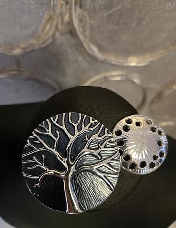 KBELL PIN MAGNETIC TREE OF LIFE