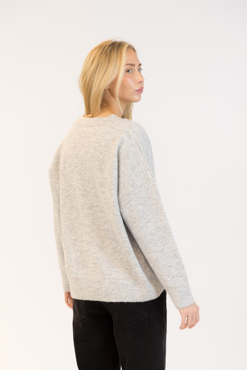 LYLA PULLOVER HEART DETAIL