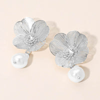 WON EARRING MTL FLWR PRL