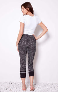 UP EDGE CROP CAPRI