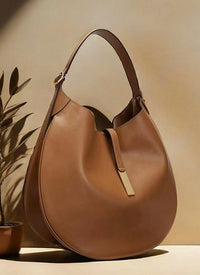 CRESCENT LEATHER BAG