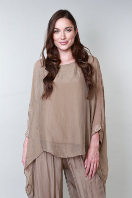 ALINA SILK TOP W SEQUIN SLV