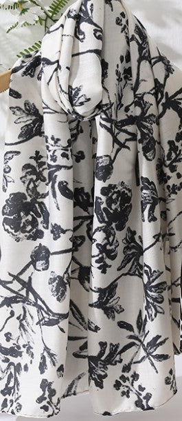 FLOWER BRANCH SCARF