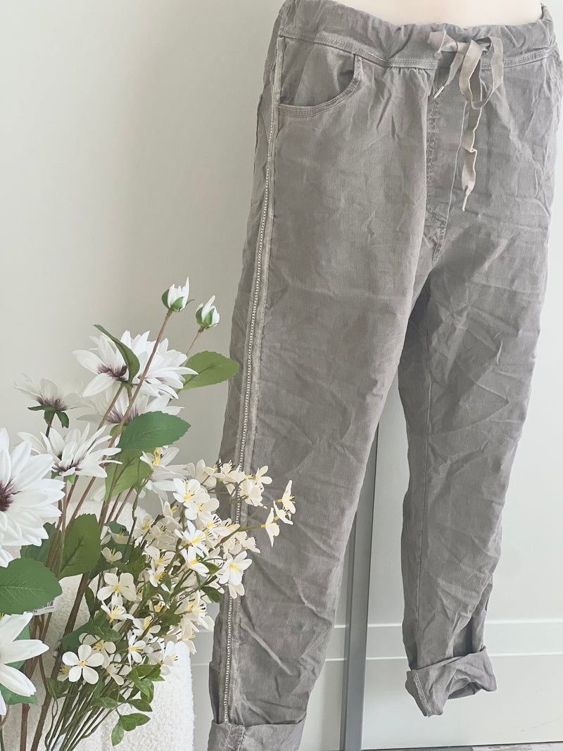 FASHION JOGGER SATIN RHINESTONE STRIPE