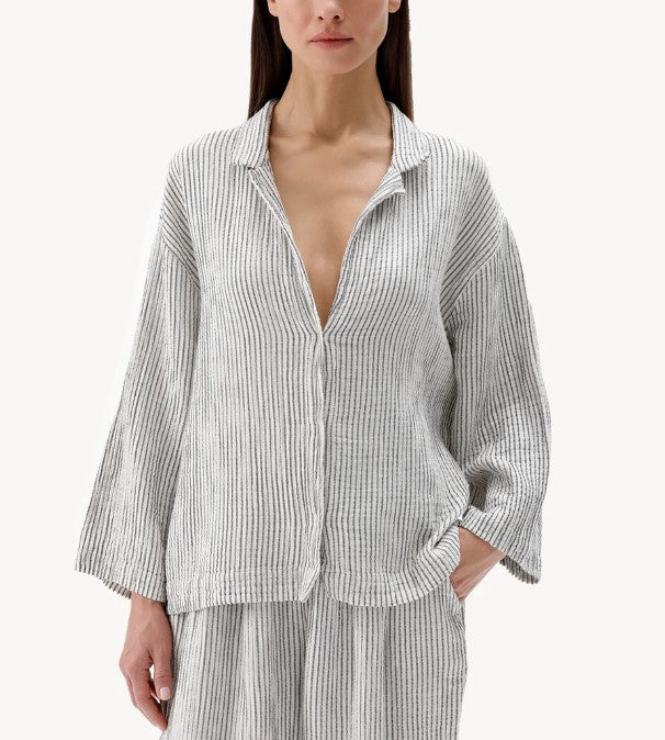 STRIPED CRINKLE BLOUSE