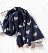 WELL SCARF HEART PRINT