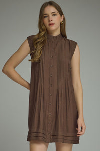 SLEEVELESS HIGH NECK DRESS