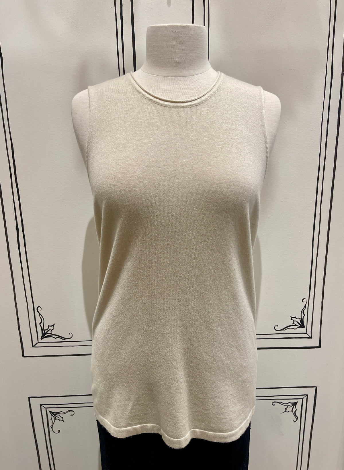 SOFT KNIT ROUND NECK TANK