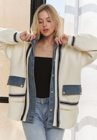 BUTTON STRIPED DENIM POCKET CARDIGAN