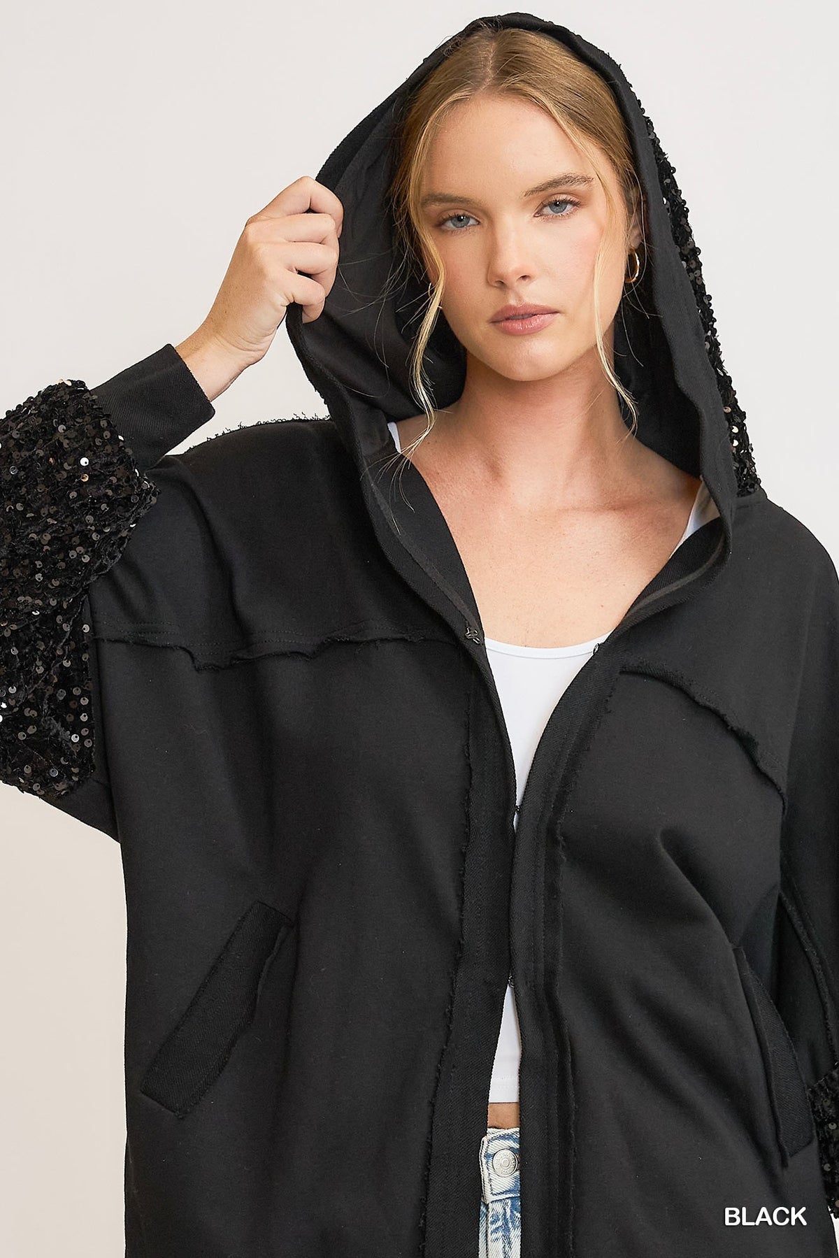 HOODIE WITH SEQUIN