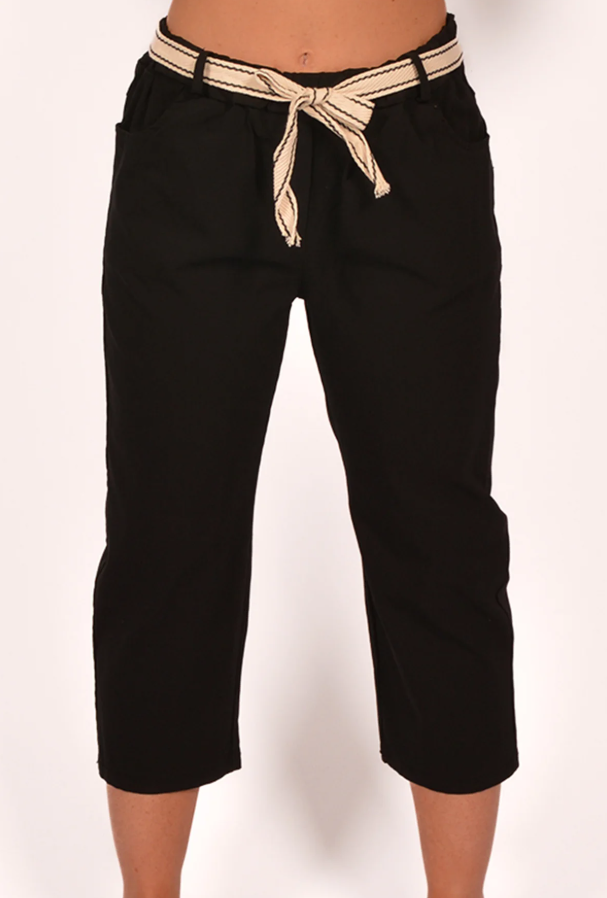 CATHERINE CAPRI PANTS WITH BELT