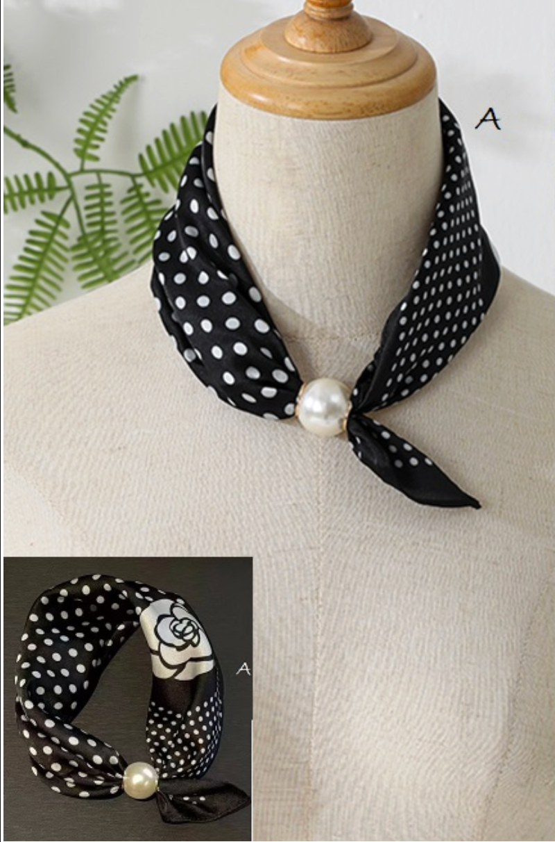 PIC SCARF W MAG PEARL