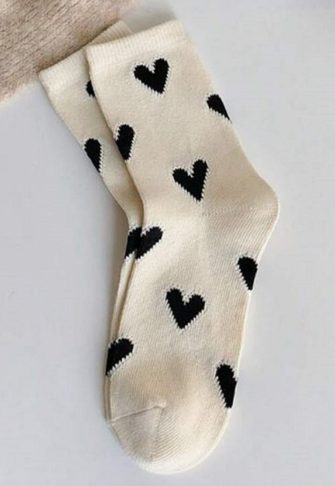 HEART PATTERN SOCKS