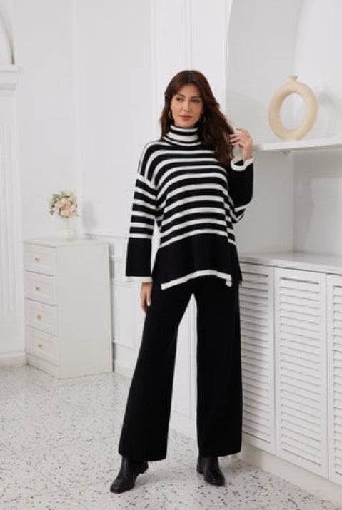 ORANGE COASTAL STRIPE KNIT SWEATER