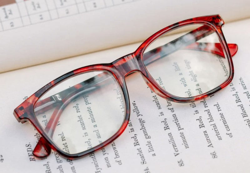 PEEP READERS WOODS