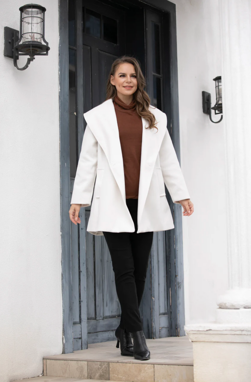 ORANGE WIDE COLLAR COAT