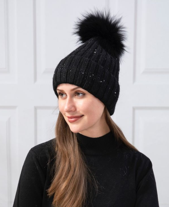 WOOL KNIT HAT WITH DETACHABLE POM POM