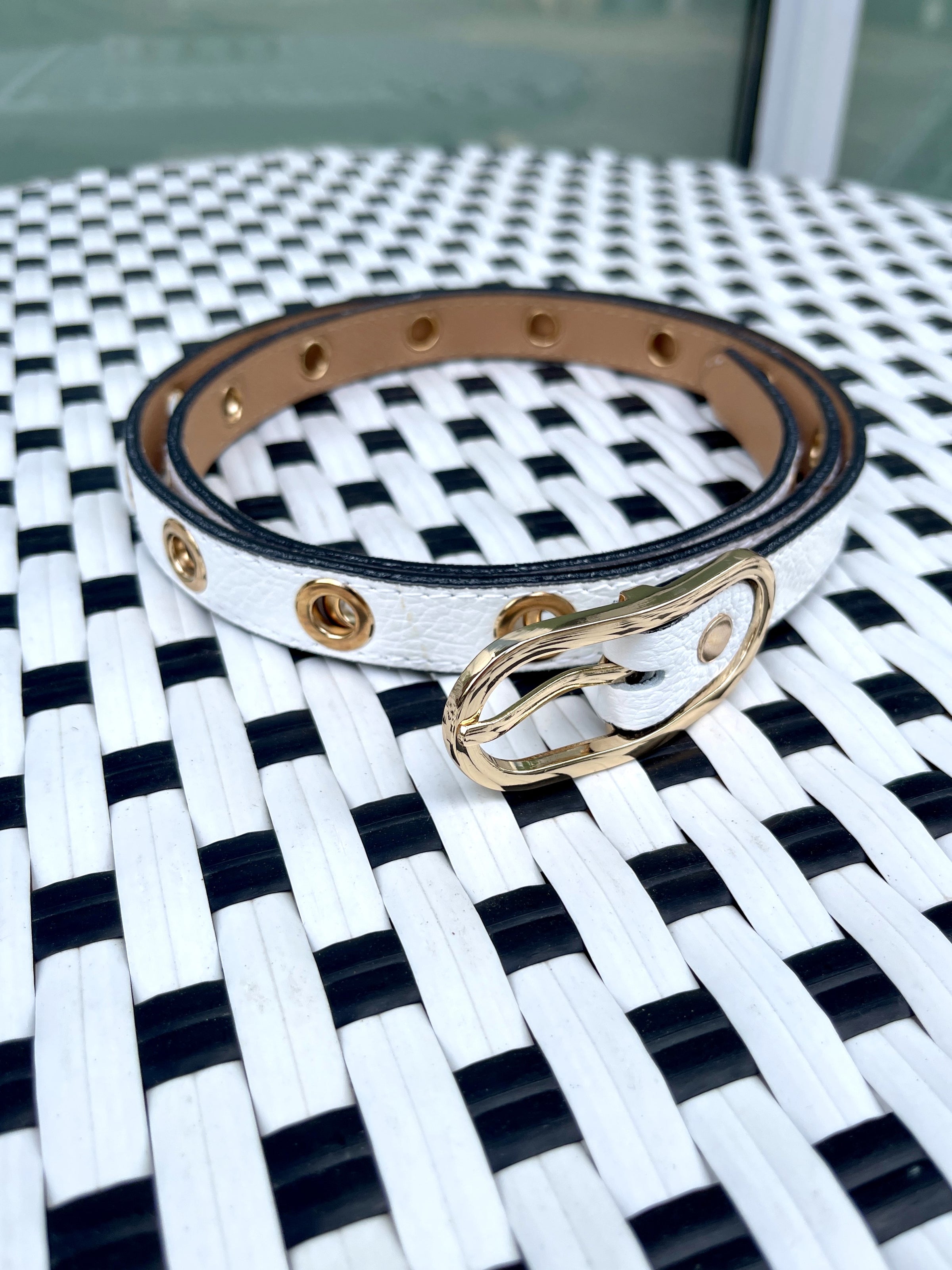 ITALIAN LEATHER GROMMET BELT