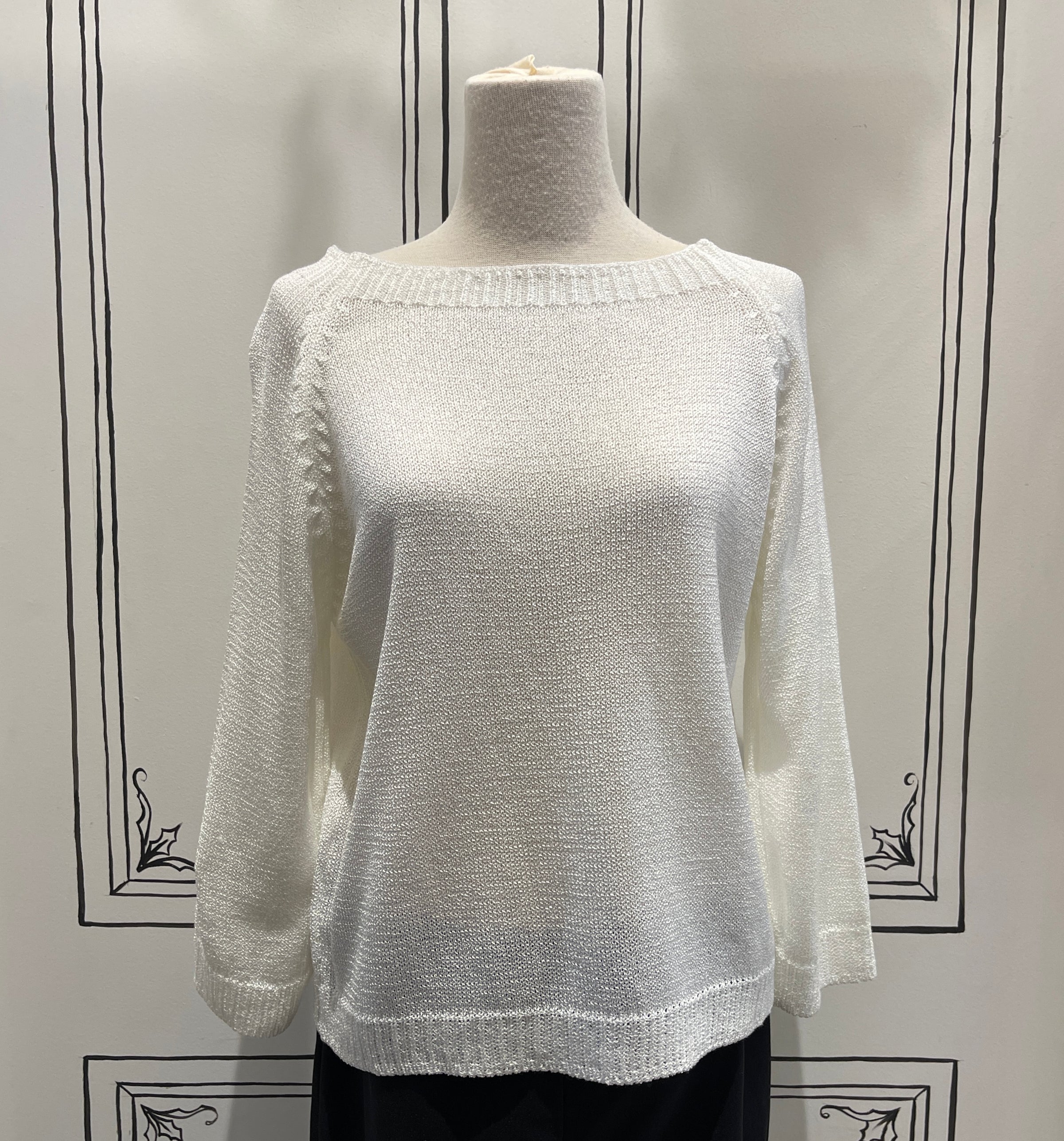 LONG SLEEVE LARGE KNIT SWEATER
